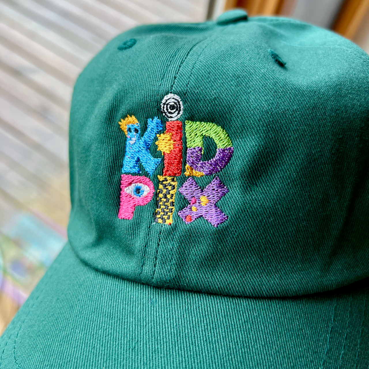 Kid Pix Hat - Abandonware